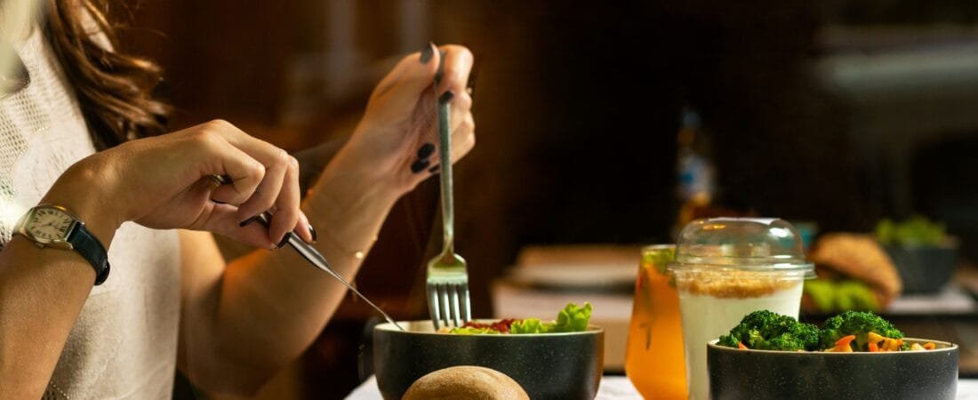 Mindful Eating: The Simple Practice That Changes How You Live at the Table