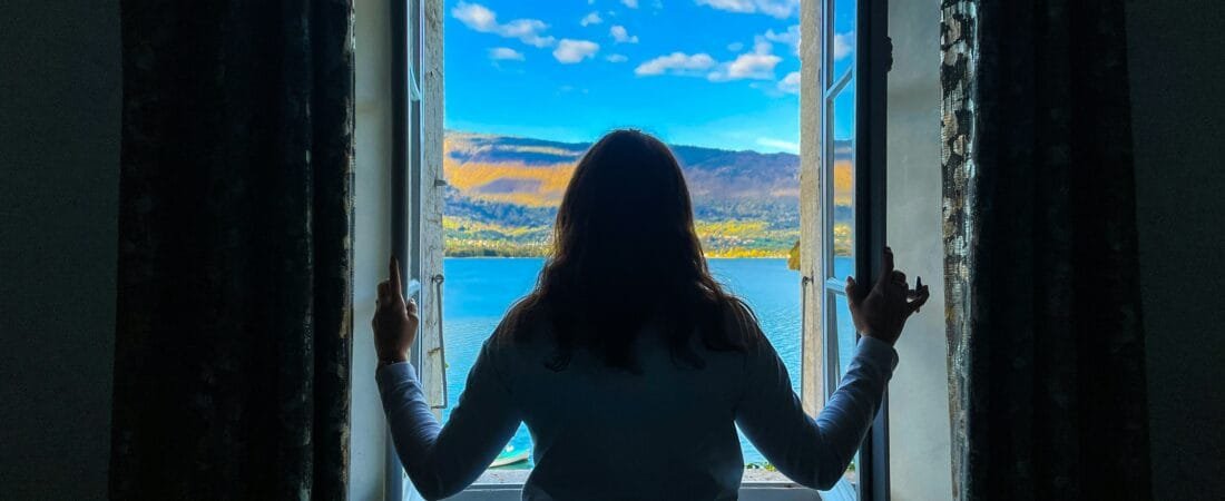 Lüften: The 10-Minute Habit That Refreshes Your Entire Space